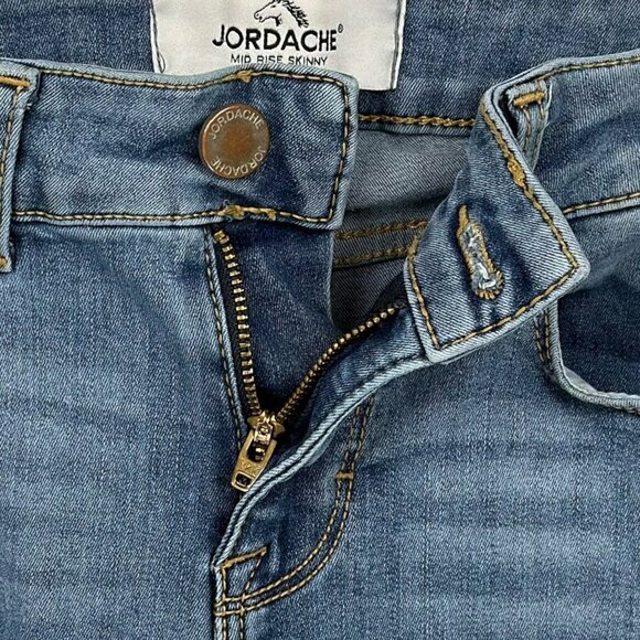 Jordache Mid Rise Skinny Jeans Light Blue Wash Womens Size 6 Stretch - Picture 5 of 12